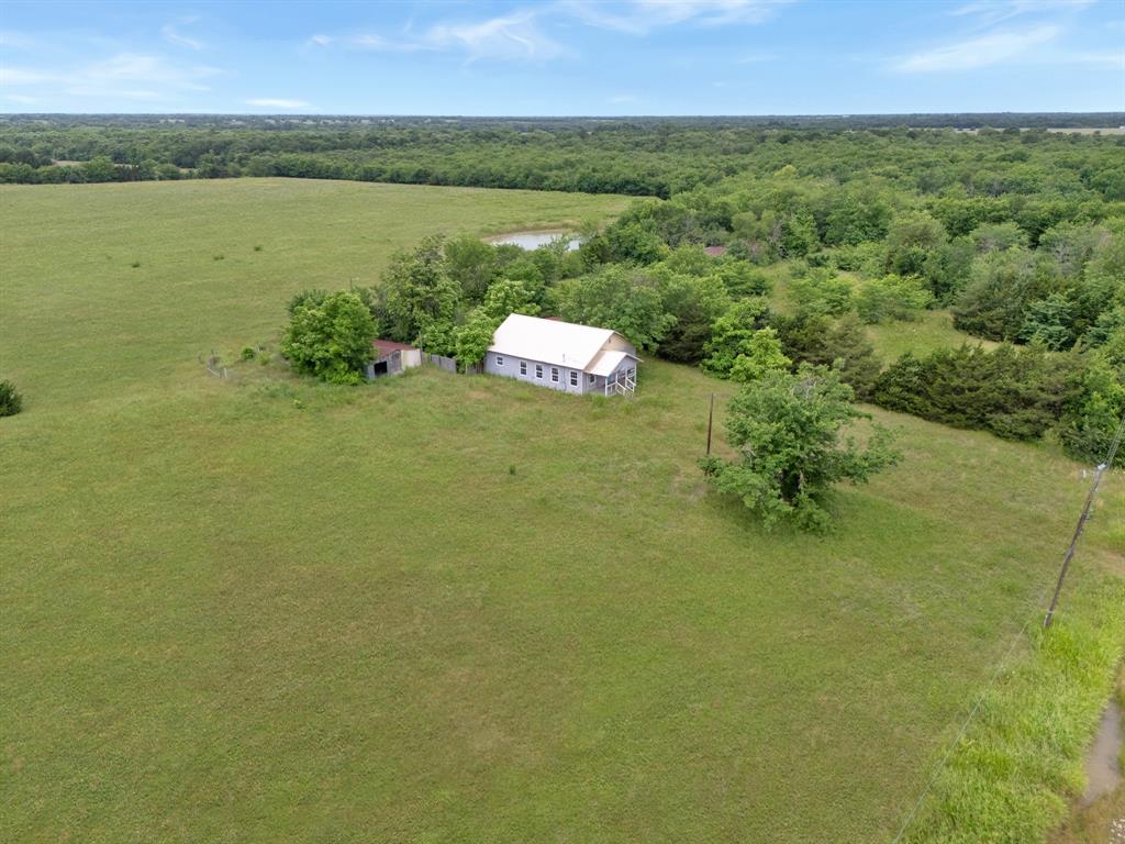 95 Fm 1528 Property Photo 4