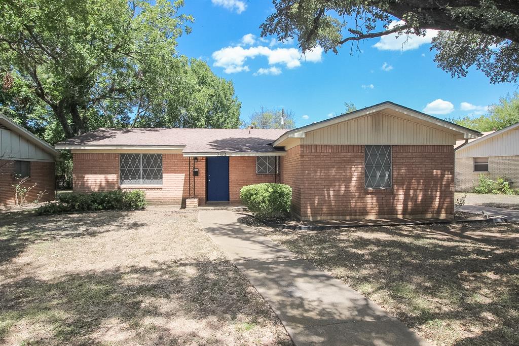 2312 Hanover Property Photo 1