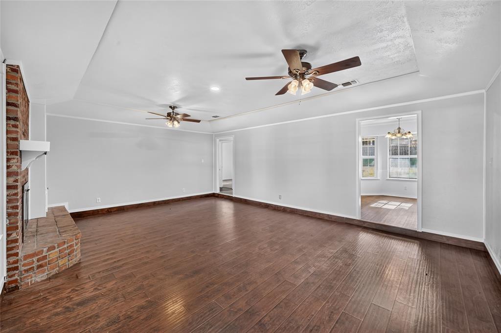 7217 Timberlane Drive Property Photo 4