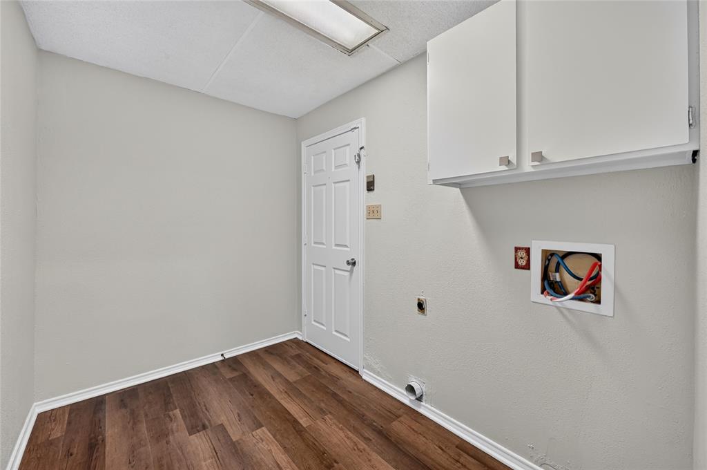 7217 Timberlane Drive Property Photo 7