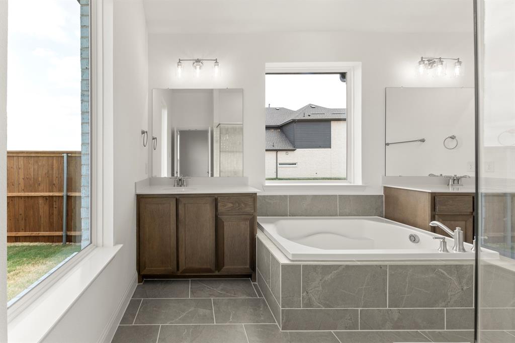 4616 Flaubert Avenue Property Photo 9