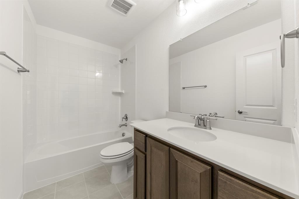 4616 Flaubert Avenue Property Photo 18