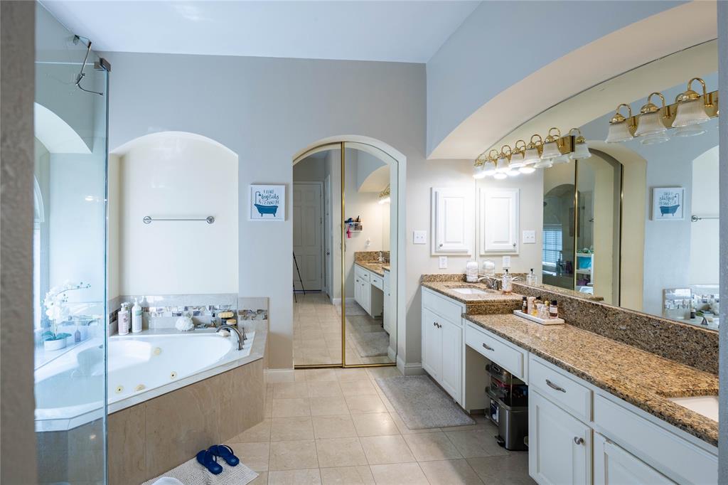 1218 Bridgeway Lane Property Photo 18