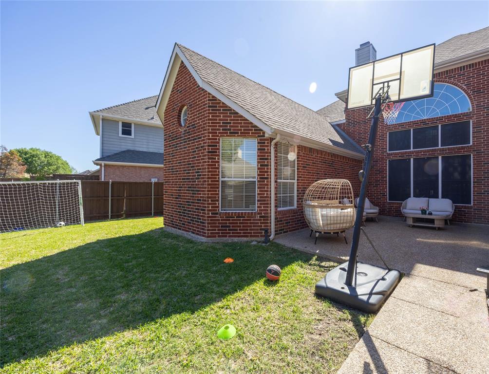 1218 Bridgeway Lane Property Photo 32
