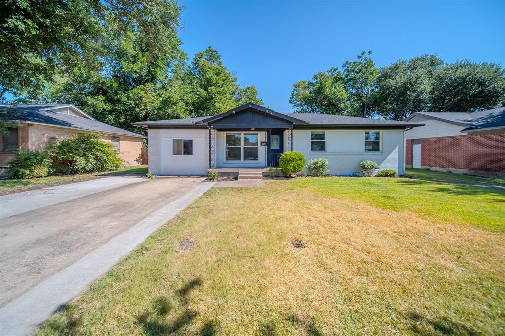 2901 Maple Drive