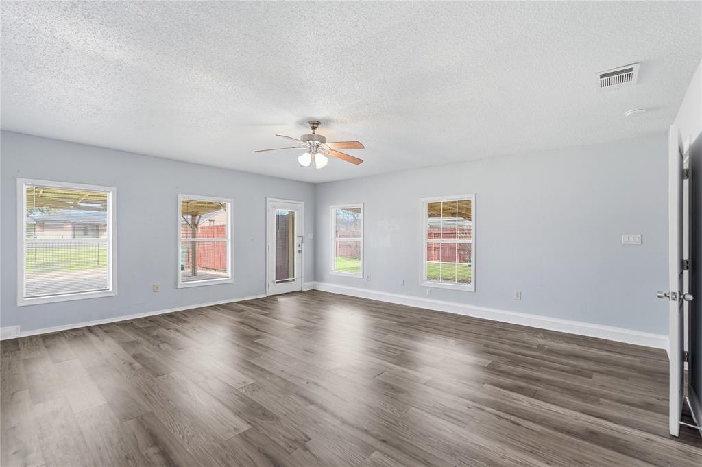 5209 Daytona Drive Property Photo 23
