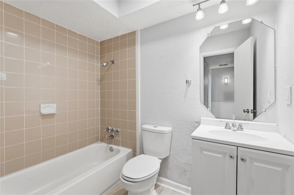 5209 Daytona Drive Property Photo 28