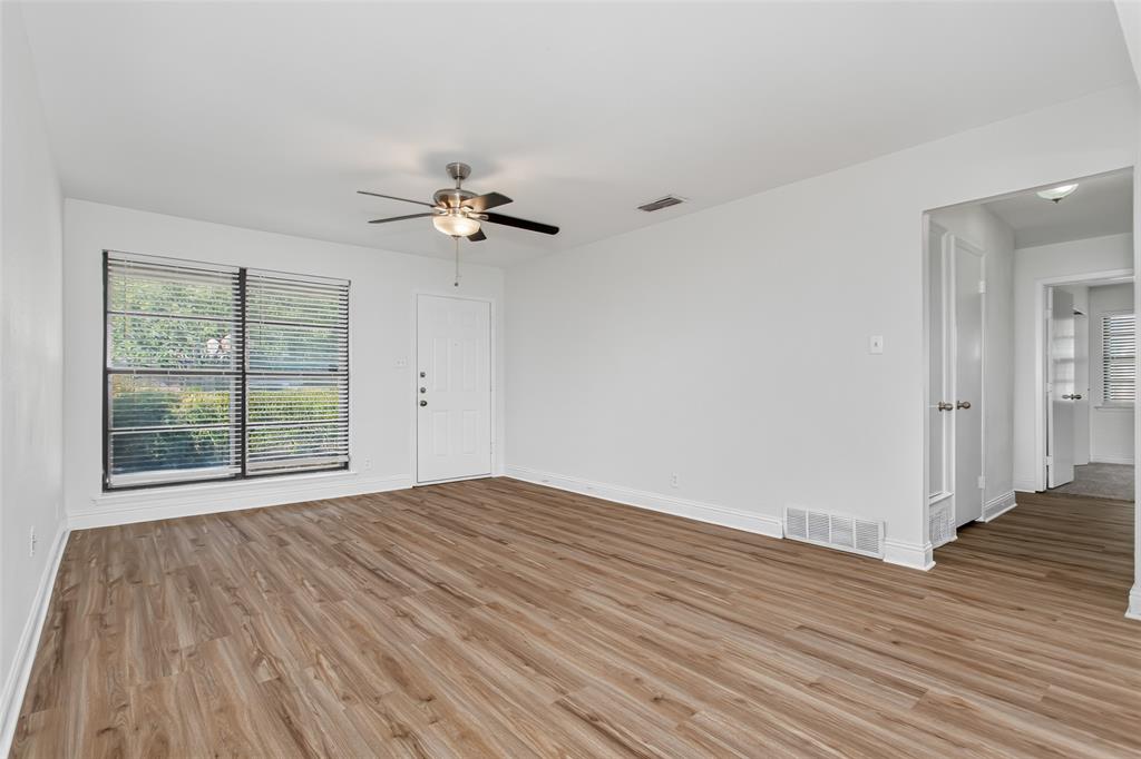 2328 Globe Avenue Property Photo 6