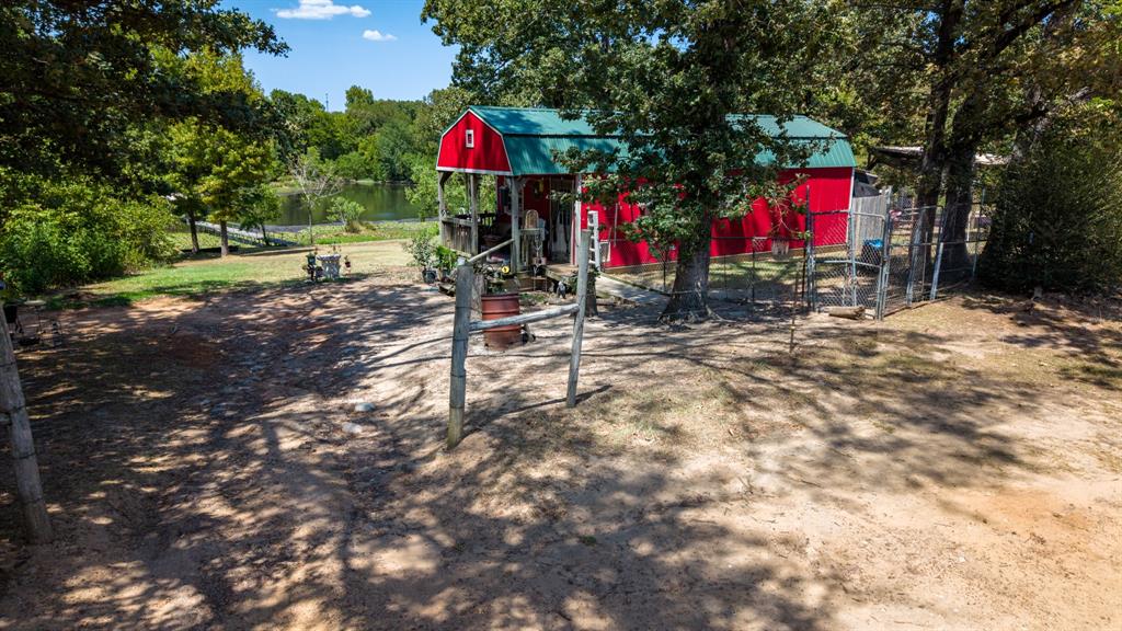 8266 Fm 17 Property Photo 4