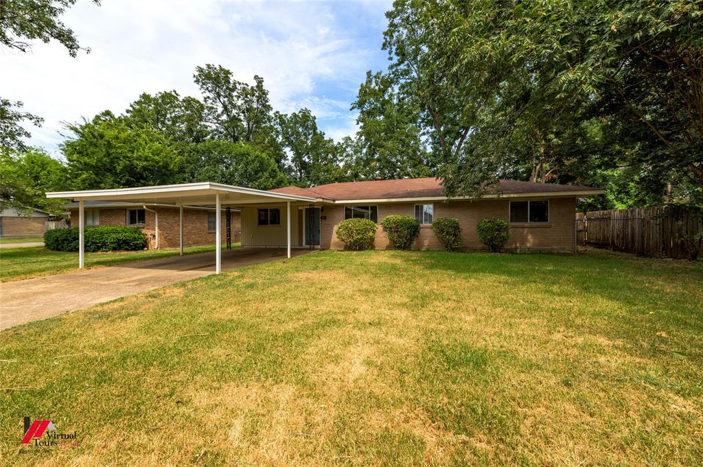 3243 Caroline Dr Property Photo 1