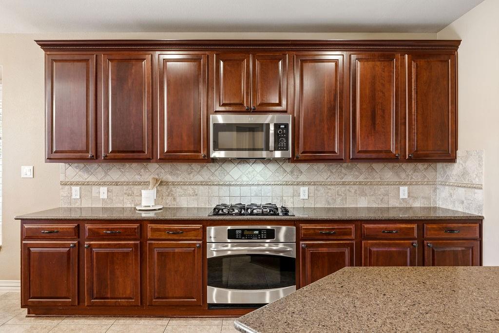 4823 Linda Lane Property Photo 10