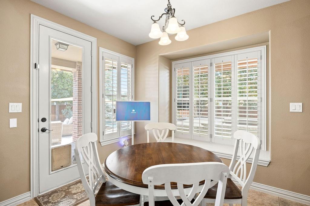 4823 Linda Lane Property Photo 14