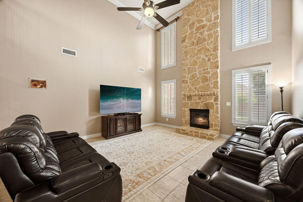4823 Linda Lane Property Photo 17