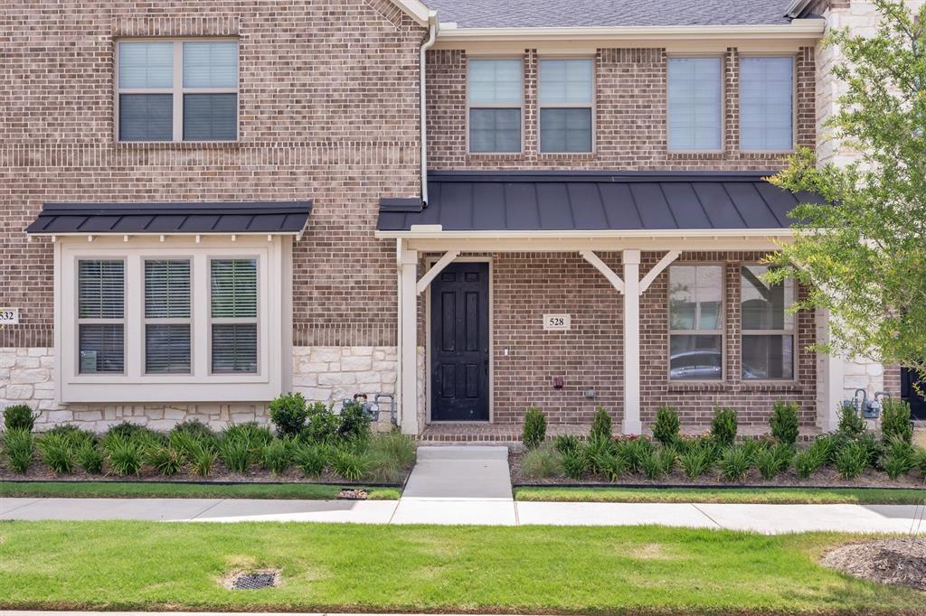 528 4th Street Property Photo 1