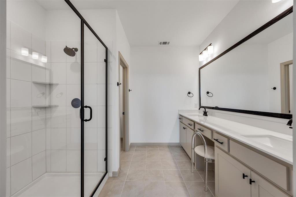 528 4th Street Property Photo 18