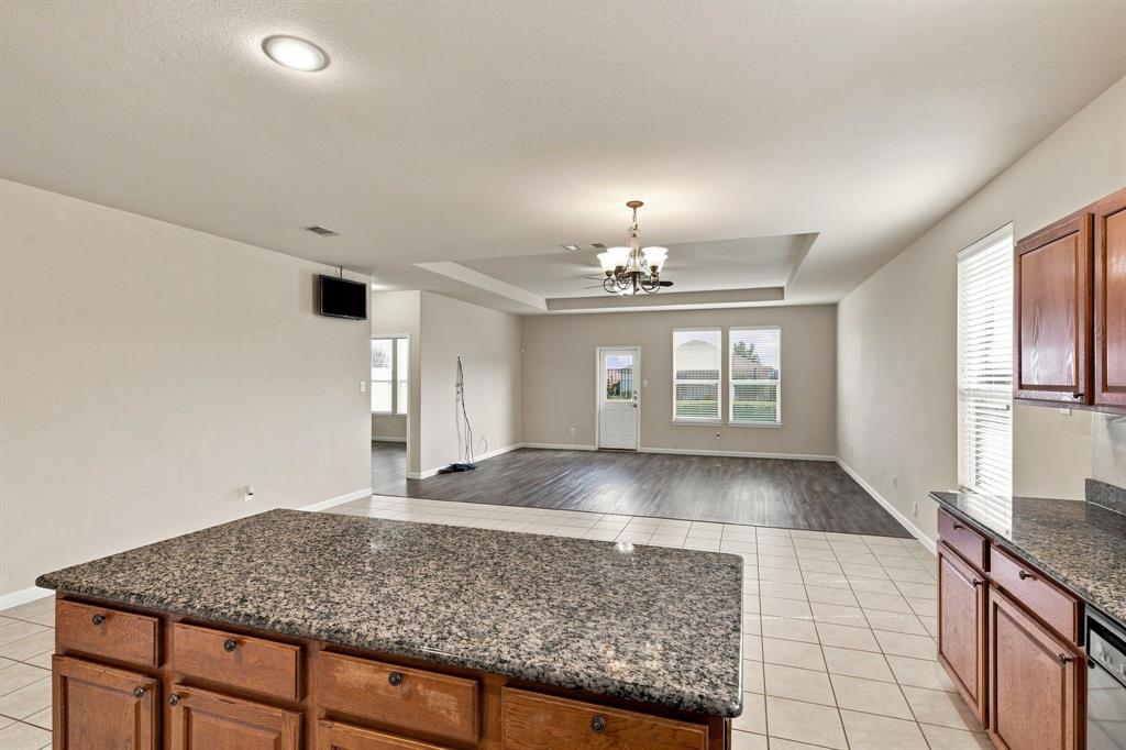 2332 Angoni Way Property Photo 11
