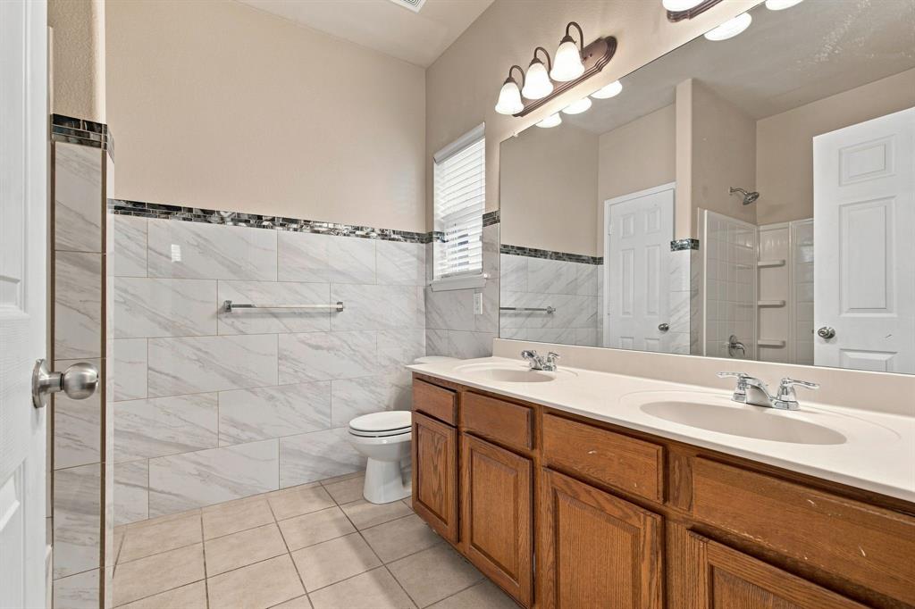 2332 Angoni Way Property Photo 18