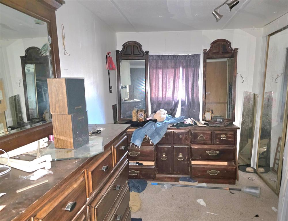 8102 County Road 609 Property Photo 10