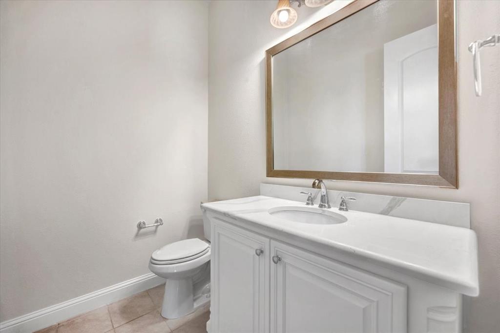 5303 Barrington Drive Property Photo 29