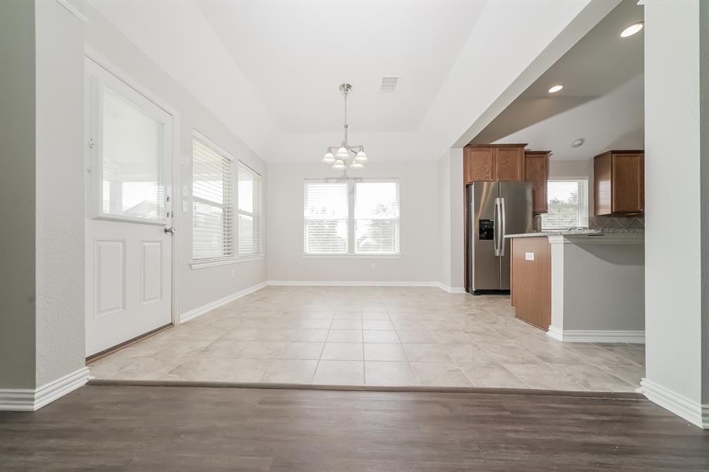 1521 Toucan Drive Property Photo 6