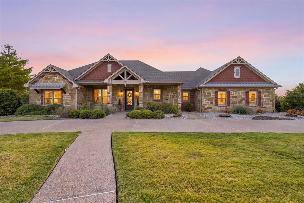 100 Deer Creek Drive Property Photo 1