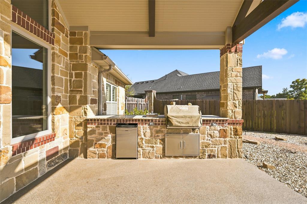 100 Deer Creek Drive Property Photo 18