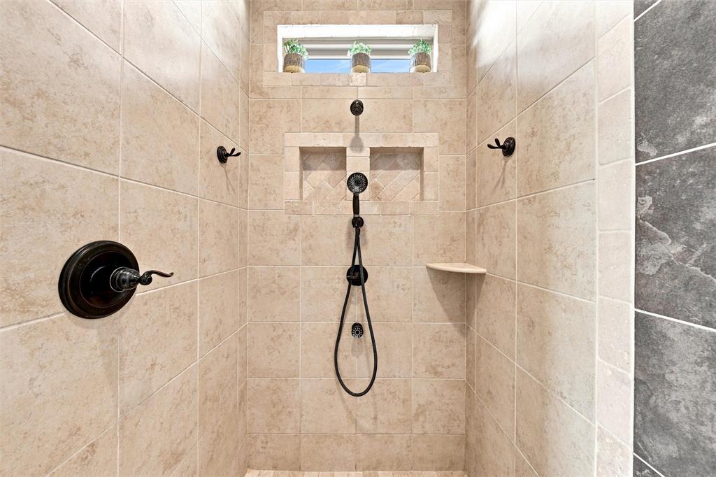 100 Deer Creek Drive Property Photo 31