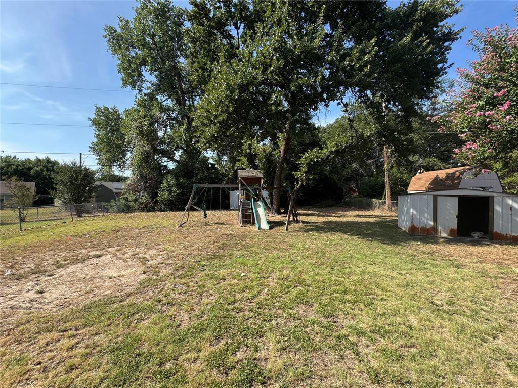 732 Dunaway Lane Property Photo 4