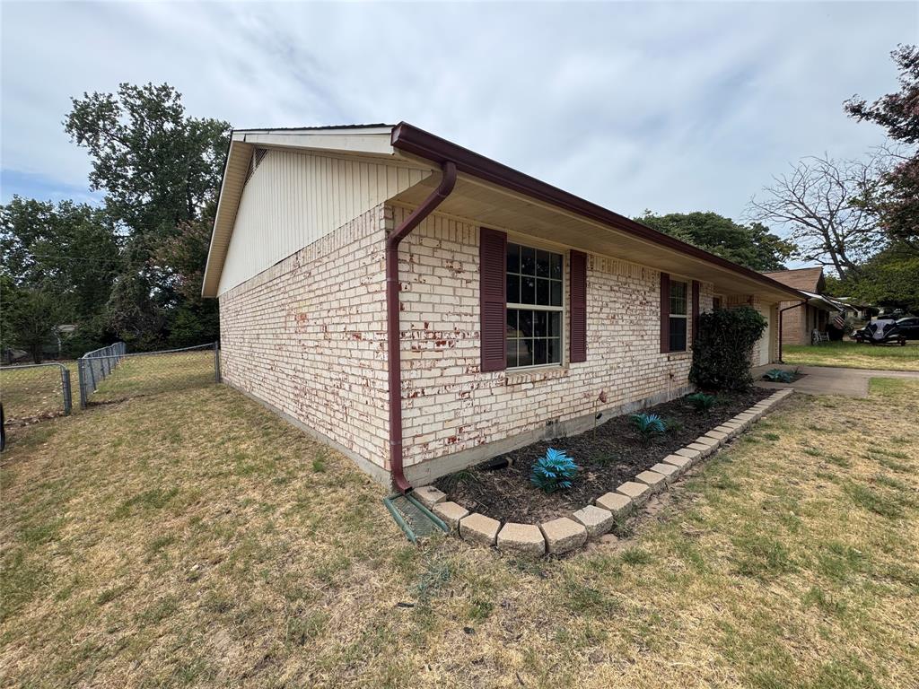 732 Dunaway Lane Property Photo 28