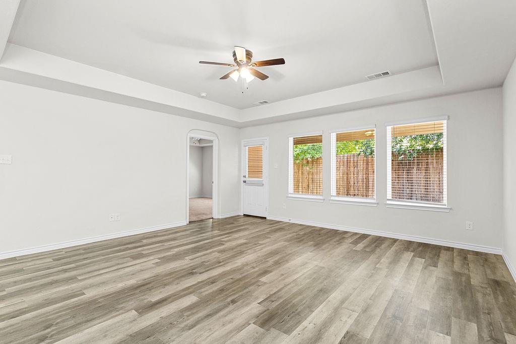 2441 Bear Oak Drive Property Photo 5