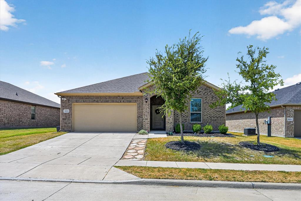 3008 Redwood Street Property Photo 1