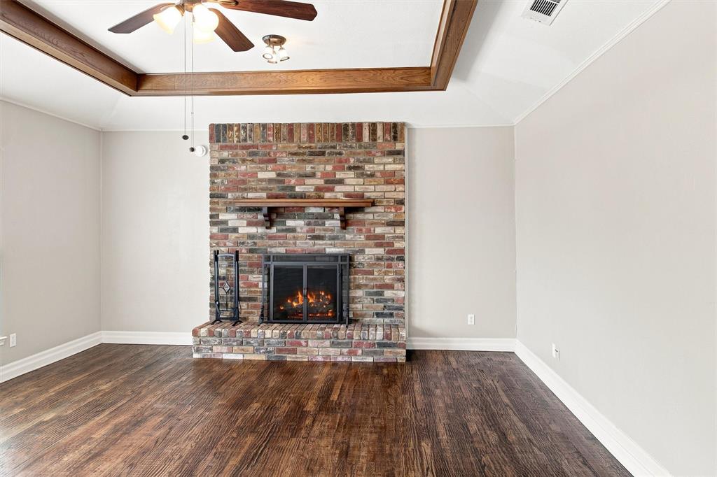 2210 Bengal Lane Property Photo 7