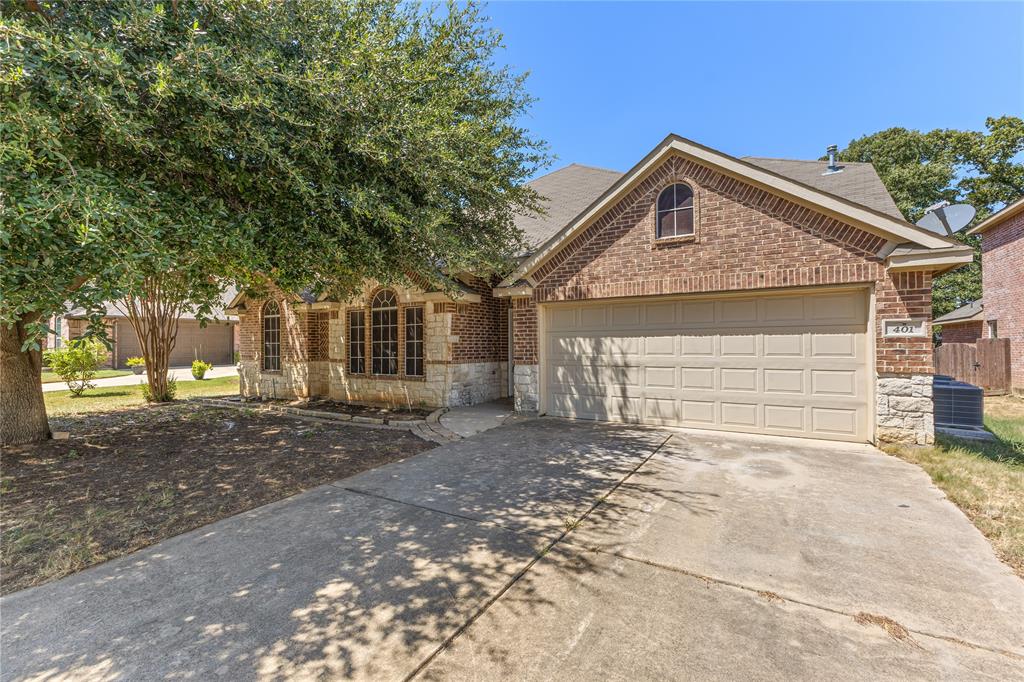 401 Hidden Knoll Drive Property Photo 1