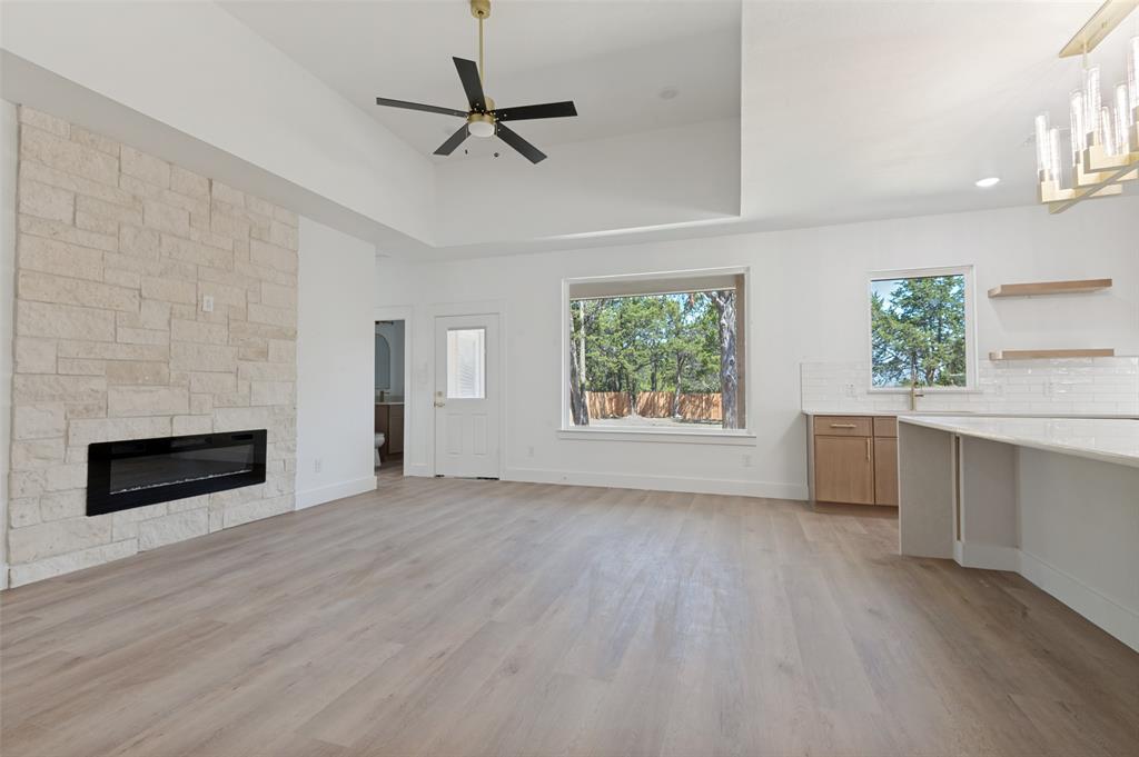 3913 Blue Ridge Boulevard Property Photo 5