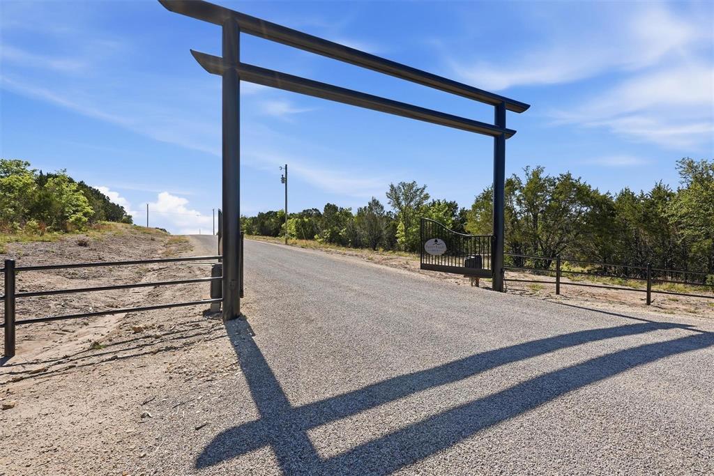 11023 Paradise Boulevard Property Photo 2
