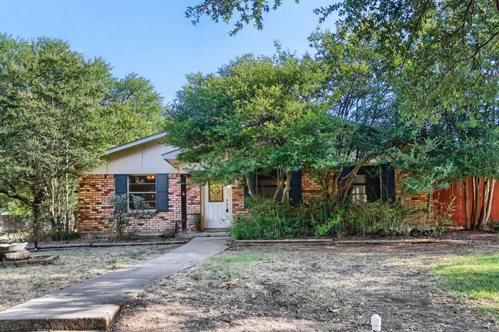 1309 Whitehall Drive Property Photo 1