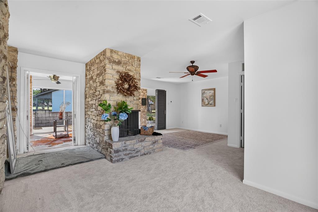 3902 Laramie Drive Property Photo 24