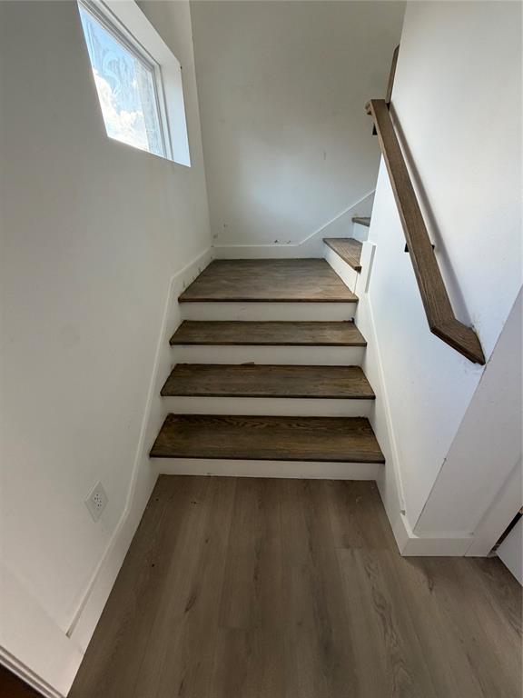 2514 Lucas Drive 101 Property Photo 7