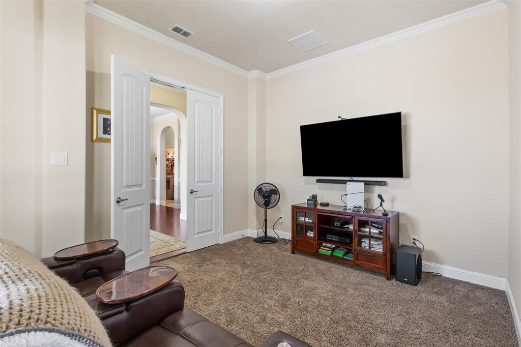 1139 Clearwater Drive Property Photo 6