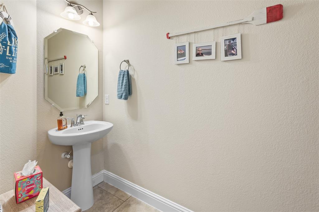 1139 Clearwater Drive Property Photo 7