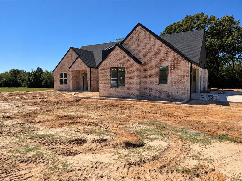 338 Grace Lane Property Photo 3