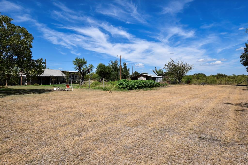420 Maddox Property Photo 2