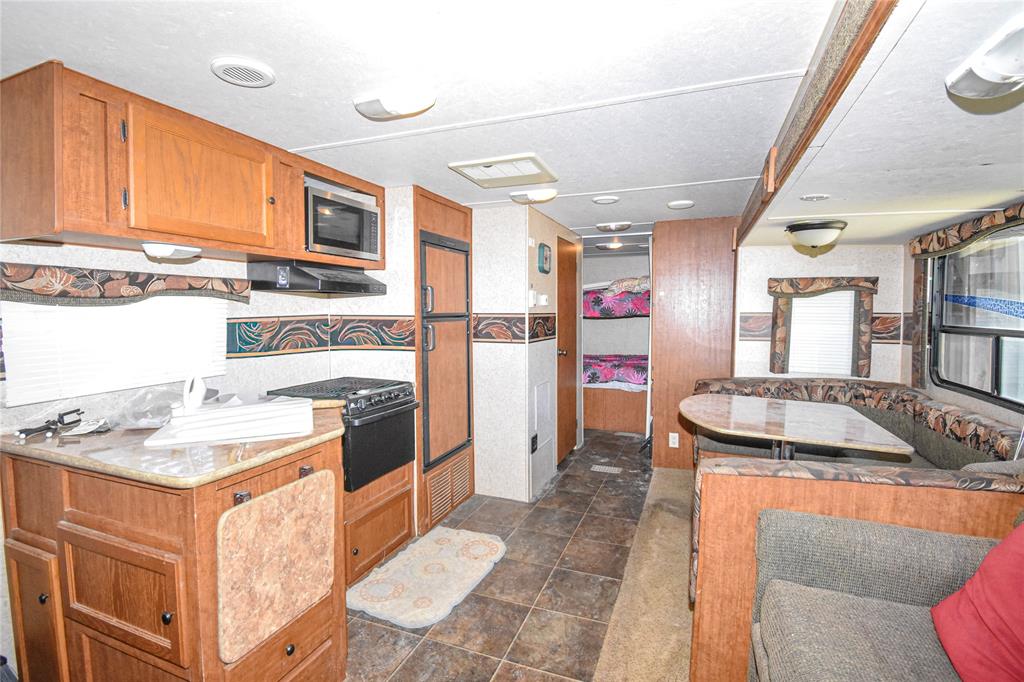 420 Maddox Property Photo 10