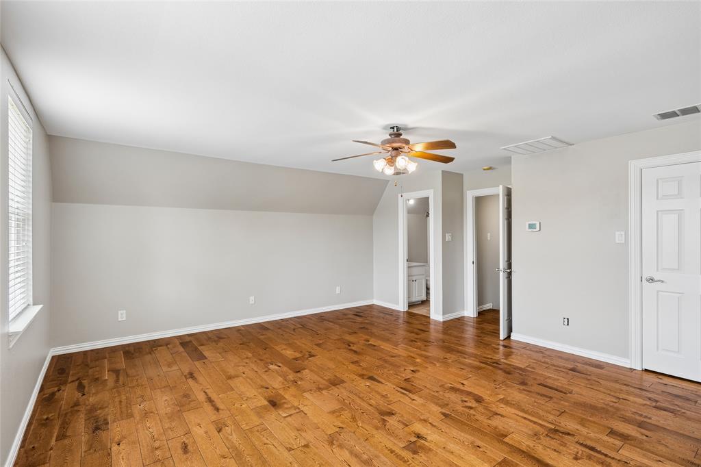 2233 Lakeway Drive Property Photo 26