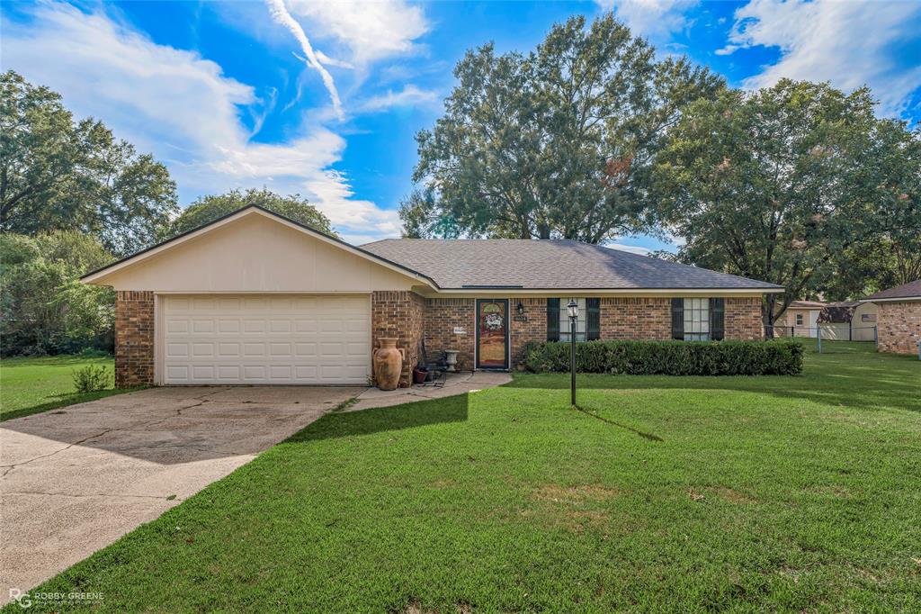 4614 Parkridge Drive Property Photo 1