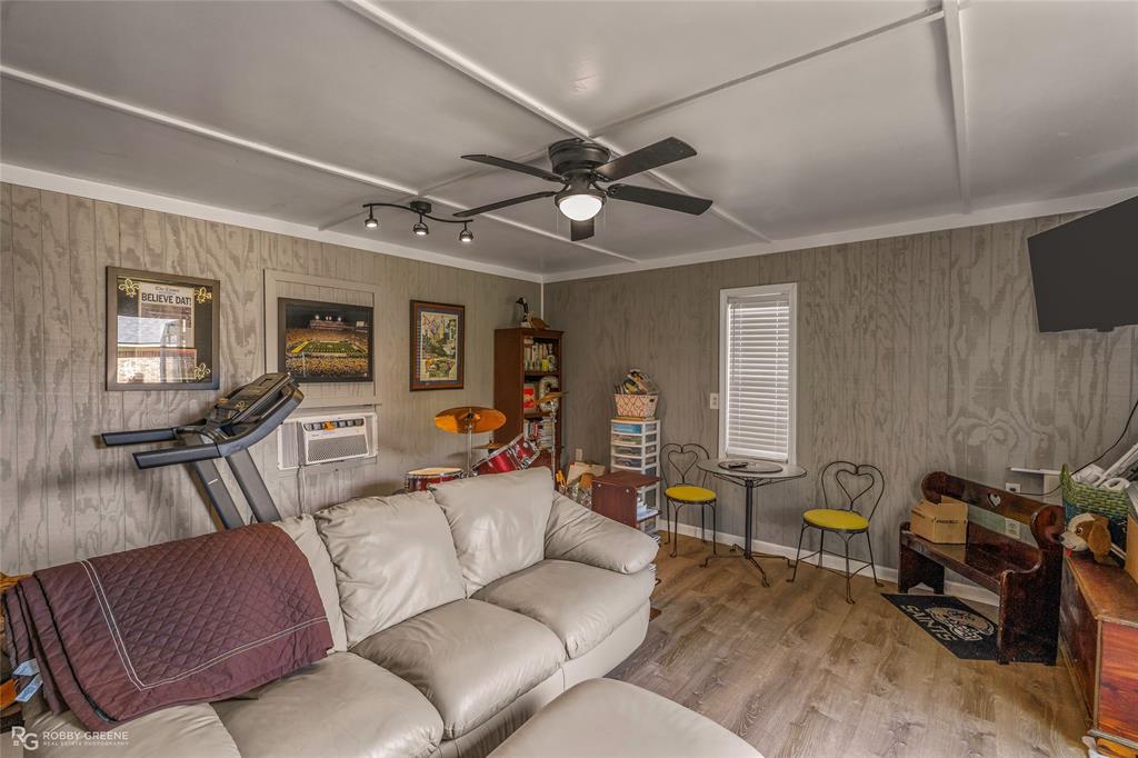 4614 Parkridge Drive Property Photo 19