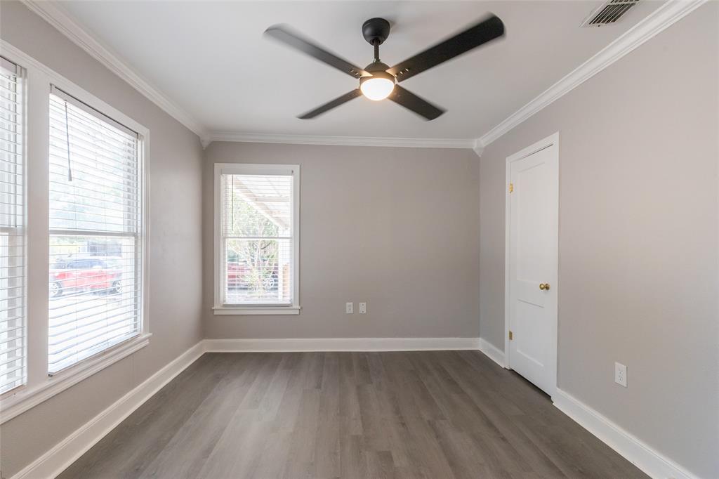 1010 Albany Street Property Photo 15