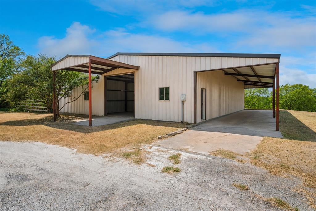 1501 Andy Thomas Road Property Photo 4