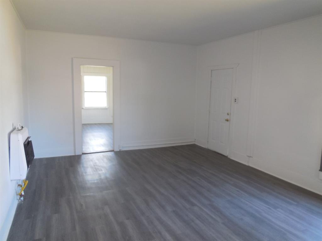 420 S Marston Street Property Photo 7
