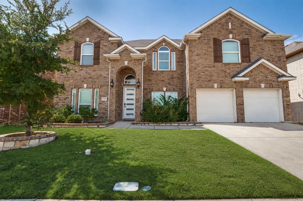 200 Ravenel Street Property Photo 1